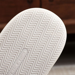 Modèles de vacances personnalisés maison pantoufles animaux hiver chaud moelleux pantoufles en peluche maison pantoufles <span class=keywords><strong>pour</strong></span> femmes hommes - Product Image 5