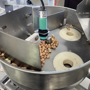 Machine <span class=keywords><strong>d</strong></span>'emballage automatique pour sacs de 50g et 100g, remplissage de sacs en papier, sucre, granulés, céréales, riz, haricots noirs, pois, fèves de chocolat - Product Image 3