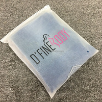 Pochette plate biodégradable en HDPE imprimée de haute qualité avec fermeture éclair et valve pour vêtements et chaussettes, 100 pièces
