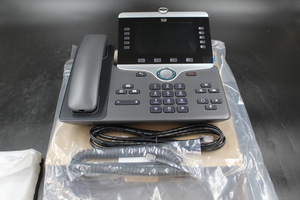 โทรศัพท์ไอพีซิสโก้ CP-8845-K9 8845 โทรศัพท์วิดีโอไอพีสำหรับเครือข่ายระดับองค์กรพร้อมหน้าจอสี - Product Image 3