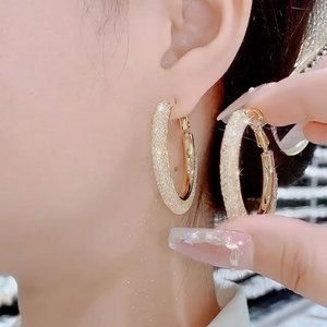 Pendientes de Aro Grandes y Gruesos QX Trendy, Chapados en Oro de 18K, Estilo Africano, de Aleación, Vintage, para Mujer - Product Image 5