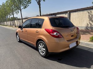 Dongfeng Nissan TIIDA Usado 2015 2016 2017 |   Auto de 1.6L, Gasolina, Manual, Volante a la Izquierda, Hecho en China, en Venta - Product Image 5