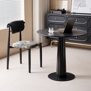 Ensemble table et chaises rondes en <span class=keywords><strong>bois</strong></span> de style rétro pour petits espaces, balcon, salon de thé, café, réception commerciale, négociation - Product Image 2