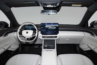 Changan Eado Gen4 Turbo Revolution 500Bar FuelTech Pro Performance Smart Cockpit Pro ADAS Sedan