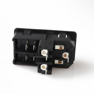 C14 nam Ổ cắm đôi cầu chì + chuyển đổi IEC nối snap-in đồng thau 10A Đánh giá hiện tại công nghiệp sử dụng UL/CC/CB/TUV/CE đã được phê duyệt - Product Image 5