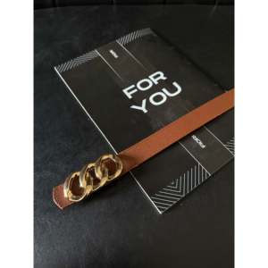 เข็มขัดหนังแท้คุณภาพสูง หนังวัวแท้ หัวเข็มขัดทรงเรขาคณิต ทนทาน เหมาะสำหรับผู้หญิง ใช้ได้กับชุดเดรส กางเกง และเสื้อแจ็คเก็ต - Product Image 3