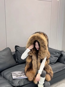 الشتاء وصول جديد جودة عالية مقنعين رقيق راكون الفراء جيليه مع ذيل الفراء النساء الشتاء الحقيقي الراكون سترة الفراء - Product Image 4