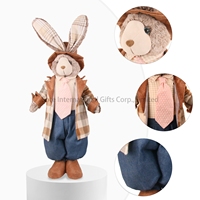 Nouveauté : Peluche Lapin Couple Debout 70 cm, Faite Main, Durable, Bonne Qualité, Certifiée BSCI, en Plastique et Polyester, Décoration Intérieure