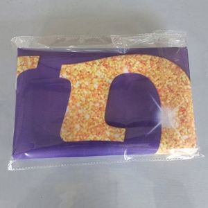 ธงแขวนโพลีเอสเตอร์ขนาด 3x5 ฟุต แบบกำหนดเองสำหรับหอพักอเมริกัน สีชมพู พร้อมเพิ่มข้อความ - Product Image 3