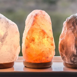 Lámpara de Sal Rosa Portátil USB de 1 kg, Sal Natural para Viajes, Bienestar y Iones Negativos, con Certificación CE y Fuente de Alimentación LED - Product Image 4