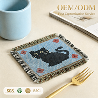 Sous-verre décoratif tissé à franges, motif chat noir mignon et fleurs jacquard, style bohème, pour décoration de table, cadeau de pendaison de crémaillère, cuisine