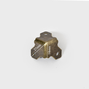 Metal <b>Corner</b> <b>Protector</b> 27mm X 14mm Bronze Yellow For Wooden Box Bag Luggage Making Materials - Product Image 1