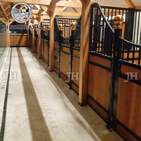 Équipement équin européen Panneaux d'écurie pour chevaux en bambou galvanisé permanent Boîtes pour chevaux