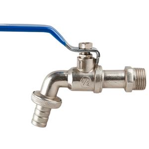 Grifo de agua de jardín de latón Grifo de latón Bibcock para uso en lavabo Suministro de grifo de latón - Product Image 1