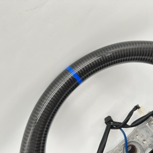 Volante in Vera Fibra di Carbonio e Pelle di Alta Qualità per Toyota Camry SE <span class=keywords><strong>Venz</strong></span> 7a Generazione 2012-2017 - Product Image 4