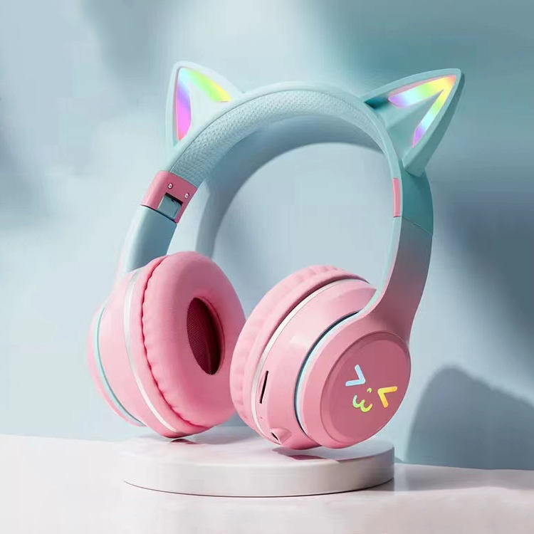 เขียว-ชมพู