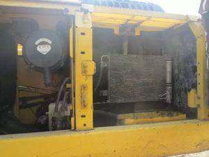 รถขุดไฮดรอลิกตีนตะขาบ Komatsu PC210-8 มือสองคุณภาพสูง น้ำหนัก 21 ตัน เครื่องจักรก่อสร้าง - Product Image 2