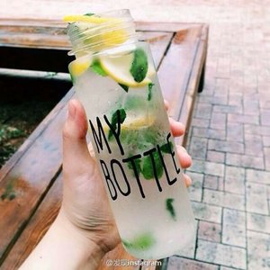 Botella <span class=keywords><strong>de</strong></span> agua <span class=keywords><strong>de</strong></span> plástico al por mayor, diseño <span class=keywords><strong>de</strong></span> botellas <span class=keywords><strong>de</strong></span> agua, personalización gráfica, botellas <span class=keywords><strong>de</strong></span> agua sin BPA, botella <span class=keywords><strong>de</strong></span> agua motivacional - Product Image 2