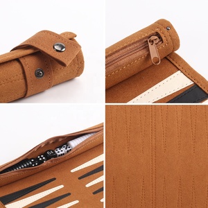 Handmade PU da gấp <span class=keywords><strong>backgammon</strong></span> tùy chỉnh trò chơi du lịch cho vui cờ vua nhà máy Roll-up thiết kế - Product Image 4