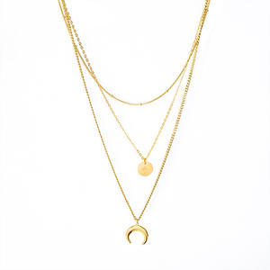 Collier à chaîne multi-couches étoile <span class=keywords><strong>lune</strong></span> <span class=keywords><strong>soleil</strong></span> Ins Niche en acier inoxydable titane plaqué or 18 carats avec pendentif - Product Image 1