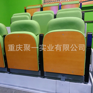 เก้าอี้พับได้สีเขียวแบบมีราวจับ รุ่น Gathering Row Of Chairs 765 สำหรับโรงละครและสนามกีฬา - Product Image 5