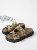 Sandales compensées vintage style preppy à imprimé léopard pour femme, avec boucle dorée, confortables et tendance, en tissu souple, à bout ouvert, pour l'été