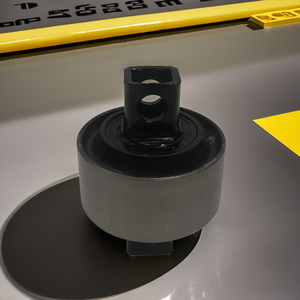 Premium 55542-Z2004 tige de couple douille caoutchouc et acier V o l v o camion pièce de rechange haute résistance - Product Image 1