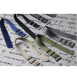 สายนาฬิกาไนลอนแบบผ้า ขนาด 20/22 มม. สายนาฬิกาคุณภาพสูง ไนลอนหรูหรา แฟชั่นใหม่ สายรัดข้อมือแฟชั่น - Product Image 5