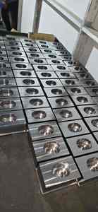 ชิ้นส่วนเหล็กหล่อขึ้นรูปด้วยเครื่อง CNC แบบกำหนดเองของ LUCAN TECHNO ที่มีความคลาดเคลื่อนเพียง 0.01 มม. พร้อมค่าบำรุงรักษาต่ำสำหรับแม่พิมพ์อุตสาหกรรม - Product Image 5