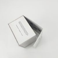 Boîtes d'emballage cosmétiques de luxe personnalisées avec logo sur mesure, dossiers en papier couché, gaufrage et revêtement UV, recyclables