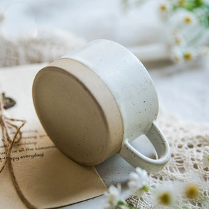 Tasses à café en céramique grès vintage beige mat, vente chaude usine, cadeaux d'affaires, sûres pour les aliments, compatibles lave-vaisselle et micro-ondes, personnalisables - Product Image 3