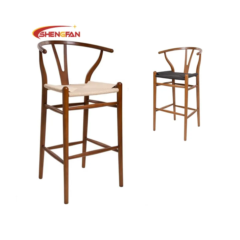Cadeira de bar com desenho moderno CH24 Cadeira de bar em madeira maciça com costas em Y Cadeiras de bar para restaurante e jantar cor nogueira África