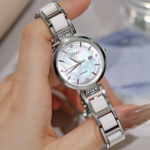 Nouvelle montre pour femme 2025, élégante et polyvalente, style coréen, tendance et à la mode, montre à quartz simple - Product Image 1