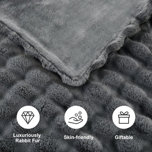 Zhengtai Poliéster <span class=keywords><strong>Super</strong></span> Soft Rabbit Faux Fur Cozy Fuzzy Warm Throw Mantas al por mayor - Product Image 6