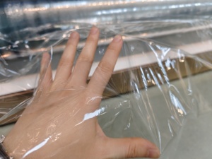 <span class=keywords><strong>PVC</strong></span> industriel, flexible avec élasticité, permettant une légère déformation, film brillant et film mat, film de laminage à froid - Product Image 3