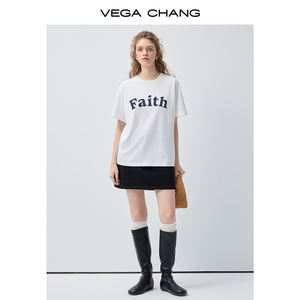 VEGA CHANG <span class=keywords><strong>T</strong></span>-<span class=keywords><strong>Shirt</strong></span> da <span class=keywords><strong>Donna</strong></span> di Alta Qualità con Stampa 'White Faith', Design Minimalista in <span class=keywords><strong>Cotone</strong></span> per Moda Outdoor Moderna - Product Image 3
