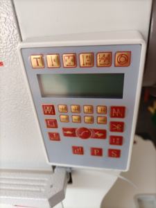 กลับติดตามอัตโนมัติด้ายตัดจักร<span class=keywords><strong>เย็บ</strong></span>ผ้าดิจิตอลจมและเข็มคู่สำหรับกระเป๋า/<span class=keywords><strong>รองเท้า</strong></span>/เสื้อผ้า/กระเป๋าสตางค์ - Product Image 4