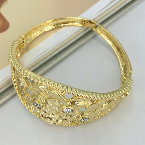 Yuminglai più nuovi orecchini collana <span class=keywords><strong>italiana</strong></span> Set di gioielli di <span class=keywords><strong>alta</strong></span> qualità Big Dubai gioielli in oro 18 carati gioielli in oro brasiliano FHK13759 - Product Image 4