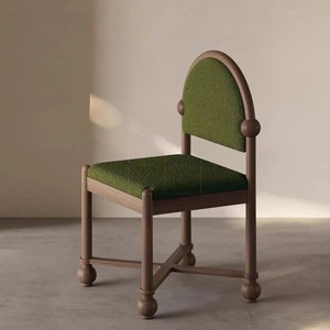 Chaise de salle à manger française en bois, rembourrée en tissu beige, style vintage élégant pour salle à manger, salon - Product Image 6