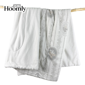 Couverture réversible <span class=keywords><strong>en</strong></span> <span class=keywords><strong>flanelle</strong></span> polaire Hoomly, motif floral vintage français, blanche, chaude, douce et confortable, pour toutes les saisons, pour la maison, le <span class=keywords><strong>lit</strong></span>, le canapé - Product Image 6