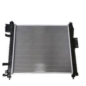 El sistema de refrigeración automotriz parte el radiador de plástico de aluminio OEM 21410-3VS1B para Nissan <span class=keywords><strong>NOTE</strong></span> (E12) 1,2, el radiador de coche de 13- MT - Product Image 2