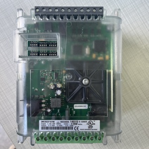 Variateur de fréquence KONECRANES DMCS022F10TN0 52303944 380V 2.1kW Garantie de 6 mois Prix réel sur demande - Product Image 1
