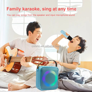 RK-02 Nuovo Microfono Karaoke Portatile Rosa per Famiglia, KTV, Feste all'Aperto, Audio USB Wireless Bluetooth con Altoparlante - Product Image 4