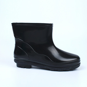 Botas de lluvia para hombre, negras, gruesas, de tacón bajo, antideslizantes, resistentes al desgaste y al aceite, para minería y trabajo en el jardín. - Product Image 5