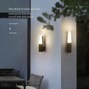 Moderno Solar Cuadrado Led Exterior Luz de Pared IP65 Impermeable Regulable para Jardín y Carretera - Product Image 5