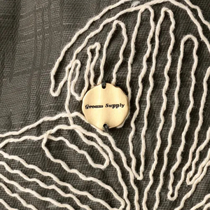 Bolso de Mano Plegable de Alta Gama con Bordado Floral, Material de Poliéster y Cuero Vacuno Parcial, Correa de Cadena Impermeable, Capacidad 3L+ - Product Image 3