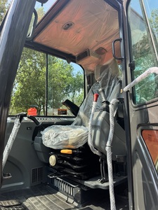 Excavatrice d'occasion pas chère Doosan DX60, mini-pelle de 6 tonnes adaptée à la ferme, en stock, moteur d'origine, cabine climatisée, CE/EPA - Product Image 6