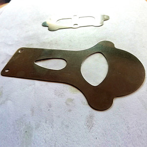 Plaque de soupape pour compresseur d'air industriel, numéro de pièce 003, en métal, pour application de soupape à piston - Product Image 1