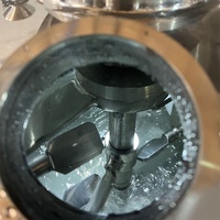 Homogénéisateur sous vide 30L 50L 100L, mélangeur sous vide à surface solide, machine à émulsionner pour la fabrication de crème pour le visage
