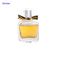 Flacon de parfum en verre carré plat de luxe 30ml 50ml 100ml avec bouchons ronds et vaporisateurs